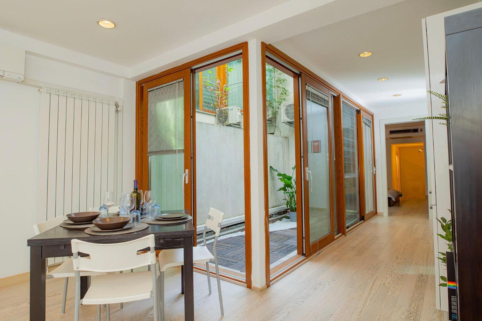 Navigli 10 Min Loft Moderno Con Area Esterna Apartman Milánó Kültér fotó